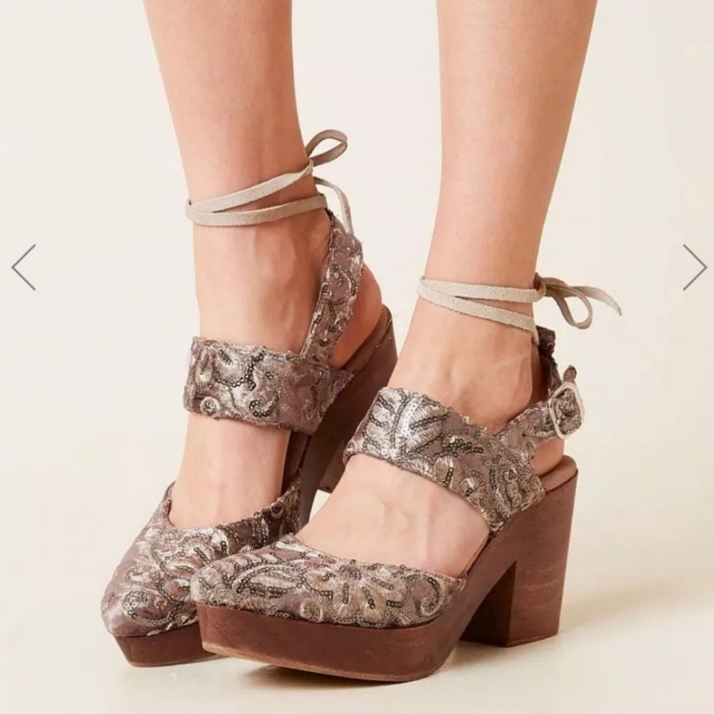FREE PEOPLE Velvet Sequin Emboidered Wood Platform Monaco Clog Ankle Wrap Heels